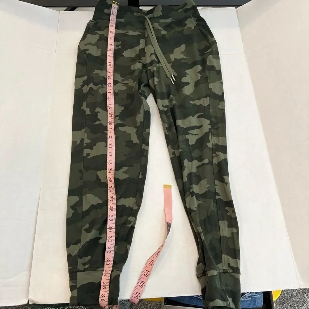 Lululemon Ready to Rulu High-Rise Jogger in camo olive | Size 6